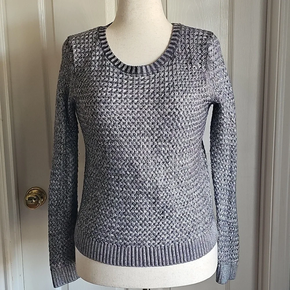 Banana Republic Sweater - Picture 1 of 4